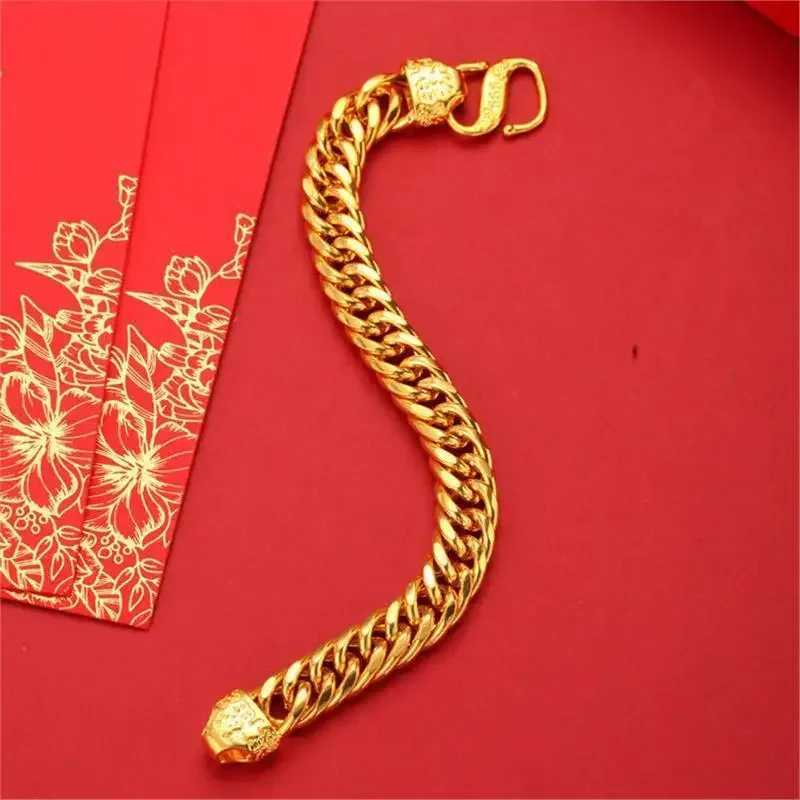 Mens and womens AU750 gold bracelet 18k linked chain boss chain gift certificateXJ250219