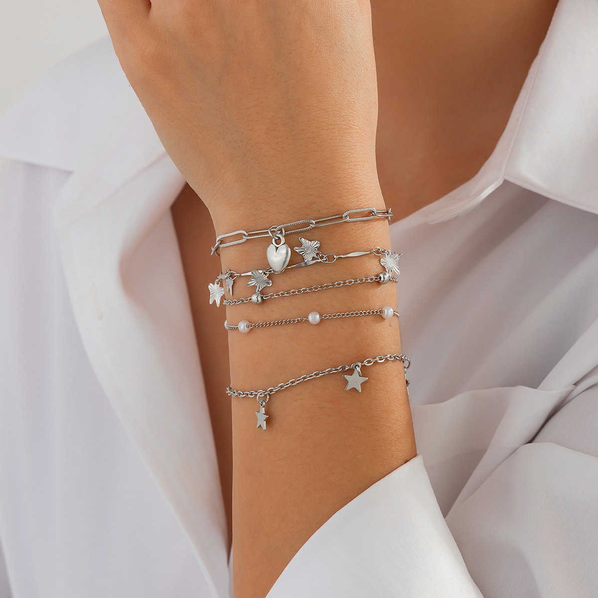 Charm Bracelets Jewelry fashion butterfly combined with gold bracelet simple pearl irregular Brelet set H25220