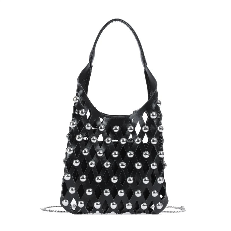Women Bag Fashion hollow out chain shoulder bag small crossbody beach 250218