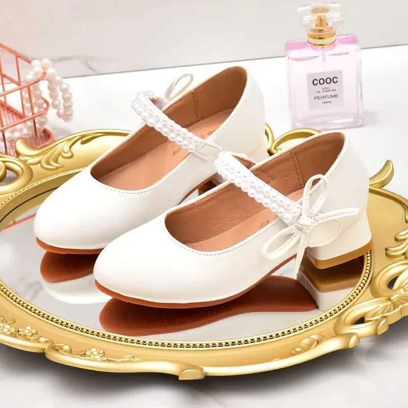 Fashion Children High Heels Leathers Shoes Kids Princess Sweet for Evening Party Show Single Shoes Versatile White Girl Shoes X250220