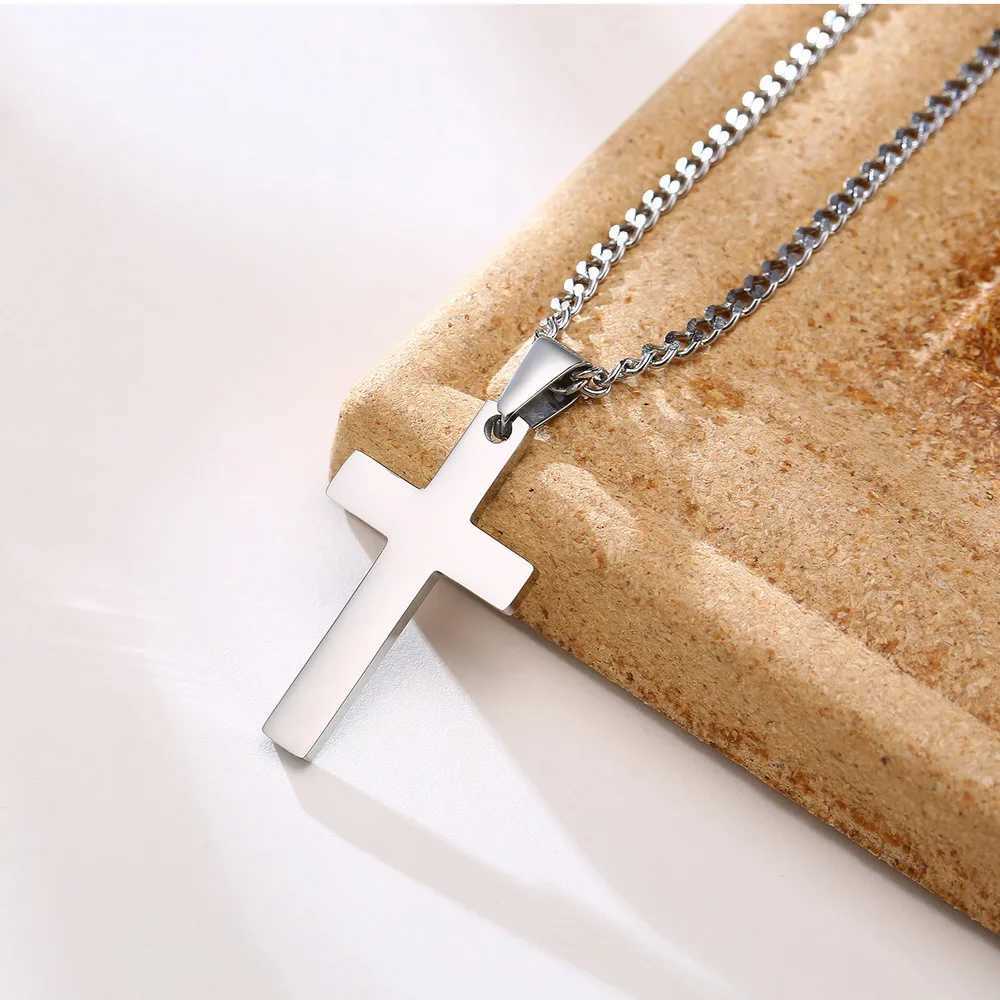 Casual Cross Pendant Necklaces for Men BoysWaterproof Stainl Steel Pendant NecklacesAnniversary Birtay Jewelry GiftsXJ250219