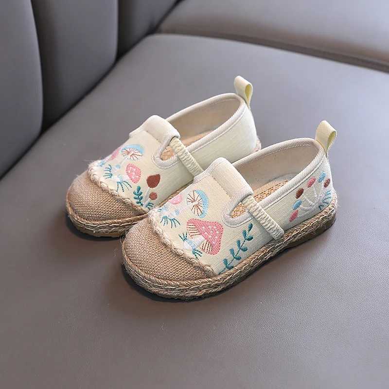 New Childrens Chinese Embroidered Shoes Womens Linen Straw Woven Low Heel Canvas Shoes Spring Student Series Single Shoes X250220