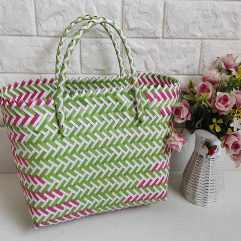 Design PVC Woven Women Bag Large Capacity Tote Women Handbag Hand Woven Color Contrast Beach Bag Z250219