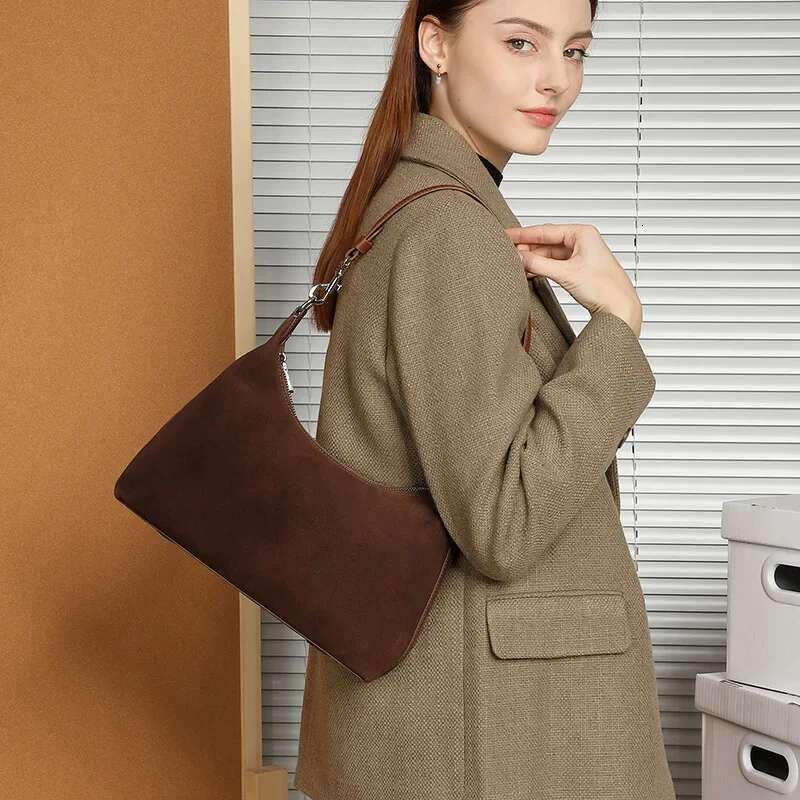 High Quality Women's 2024 New Model Large Capacity Commuting Genuine Leather Second Layer Cowhide Shoulder Crossbody Bag 2913