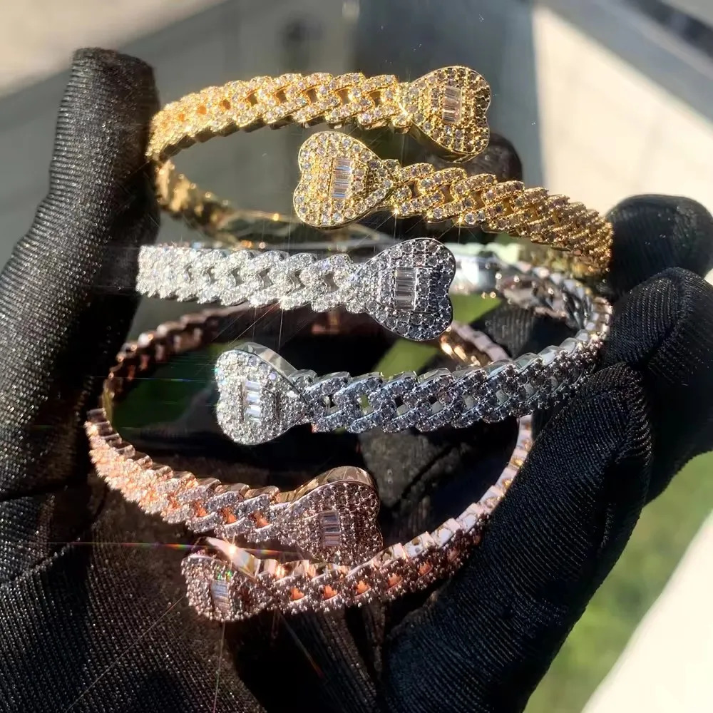 Fashion Iced Out Bling Women Jewelry Geometric Round CZ Cuban Tennis Chain Heart Shaped Charm Bracelet Bangle 250213