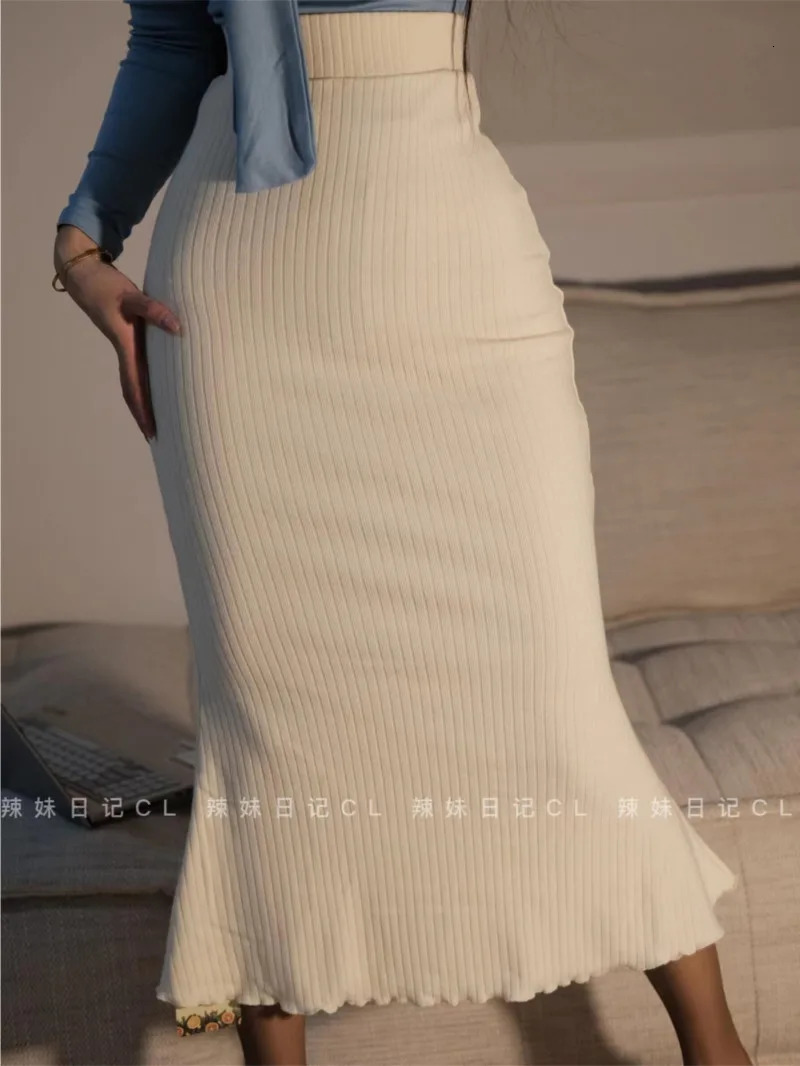 WOMENGAGA Spicy Girl For Slim Spring High Waist Fishtail Skirt Women Thin Hip Sweet 2023 AU12 250220