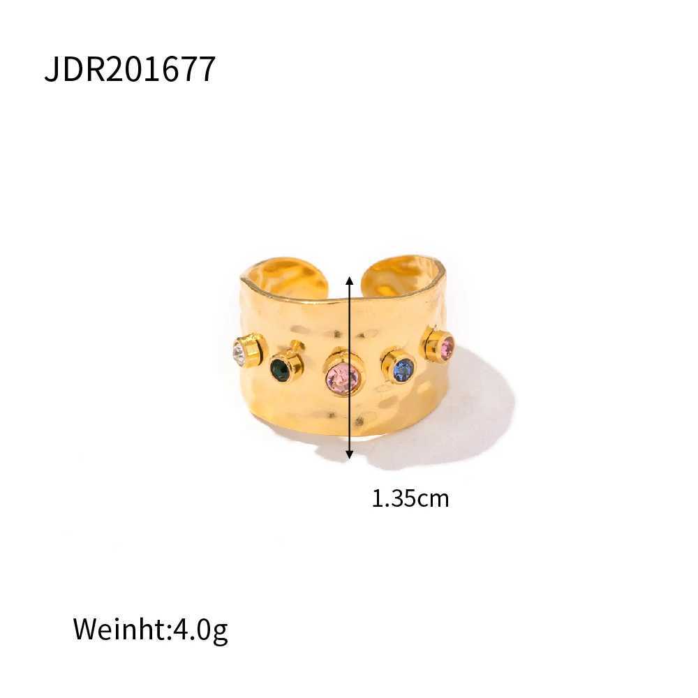 Uworld Colored Cubic Zircon CZ Crystal Broadband Jewelry Stainless Steel Waterproof 18K Gold Plated Declaration Ring X250220