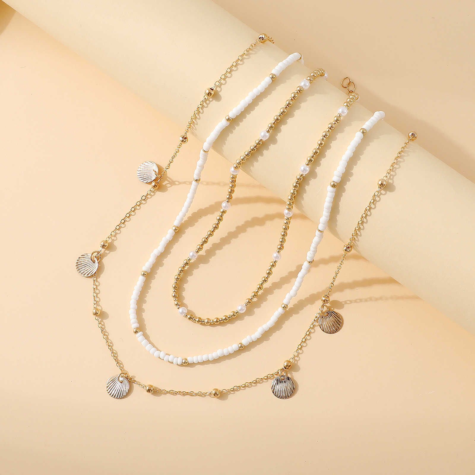 Pendant Necklaces Bohemian Metal Shell Stacked Rice Bead Necklace Female Ins Niche Pearl Bead Collar Chain H25219