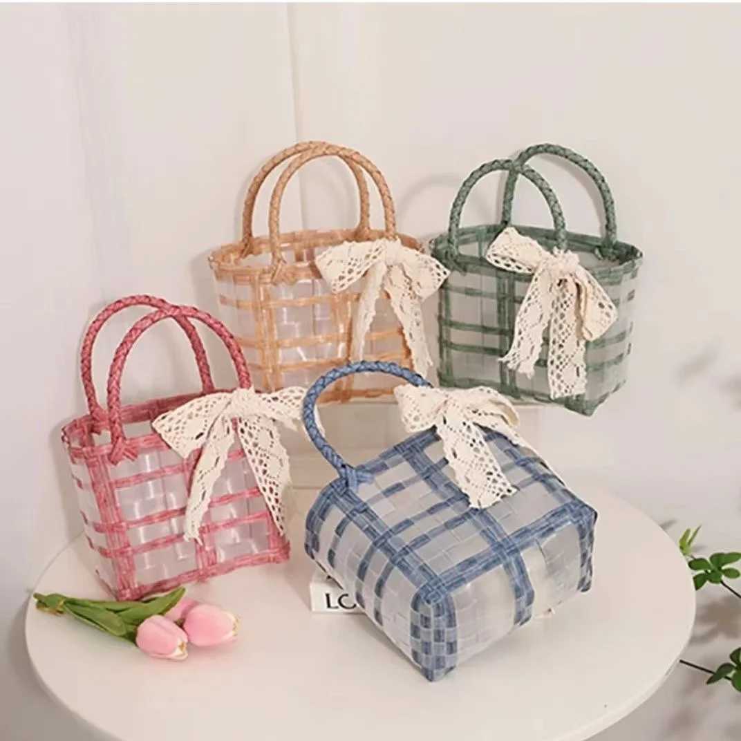 New Transparent Plastic Woven Bag Women Summer Beach Vacation Handbag INS Trendy Shopping Basket Wrist Bag Shopping Street Bag Z250219