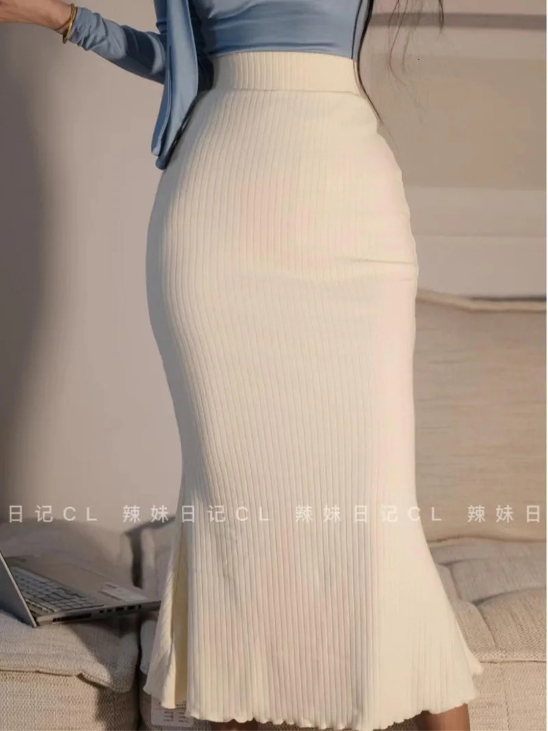 WOMENGAGA Spicy Girl For Slim Spring High Waist Fishtail Skirt Women Thin Hip Sweet 2023 AU12 250220