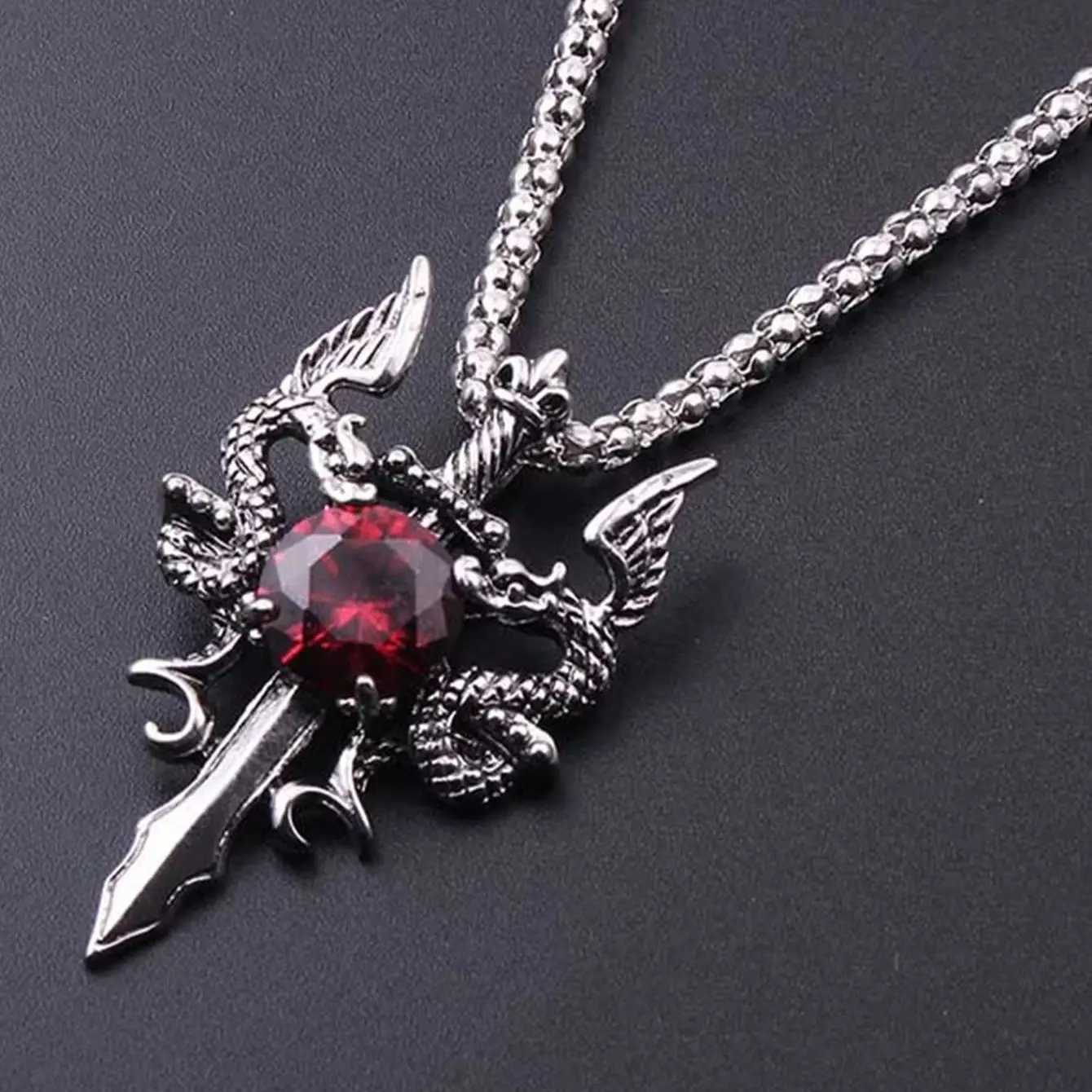 1 Gothic Dragon Water Diamond Long Necklace Mens Dominant Retro Dragon NecklaceXJ250219