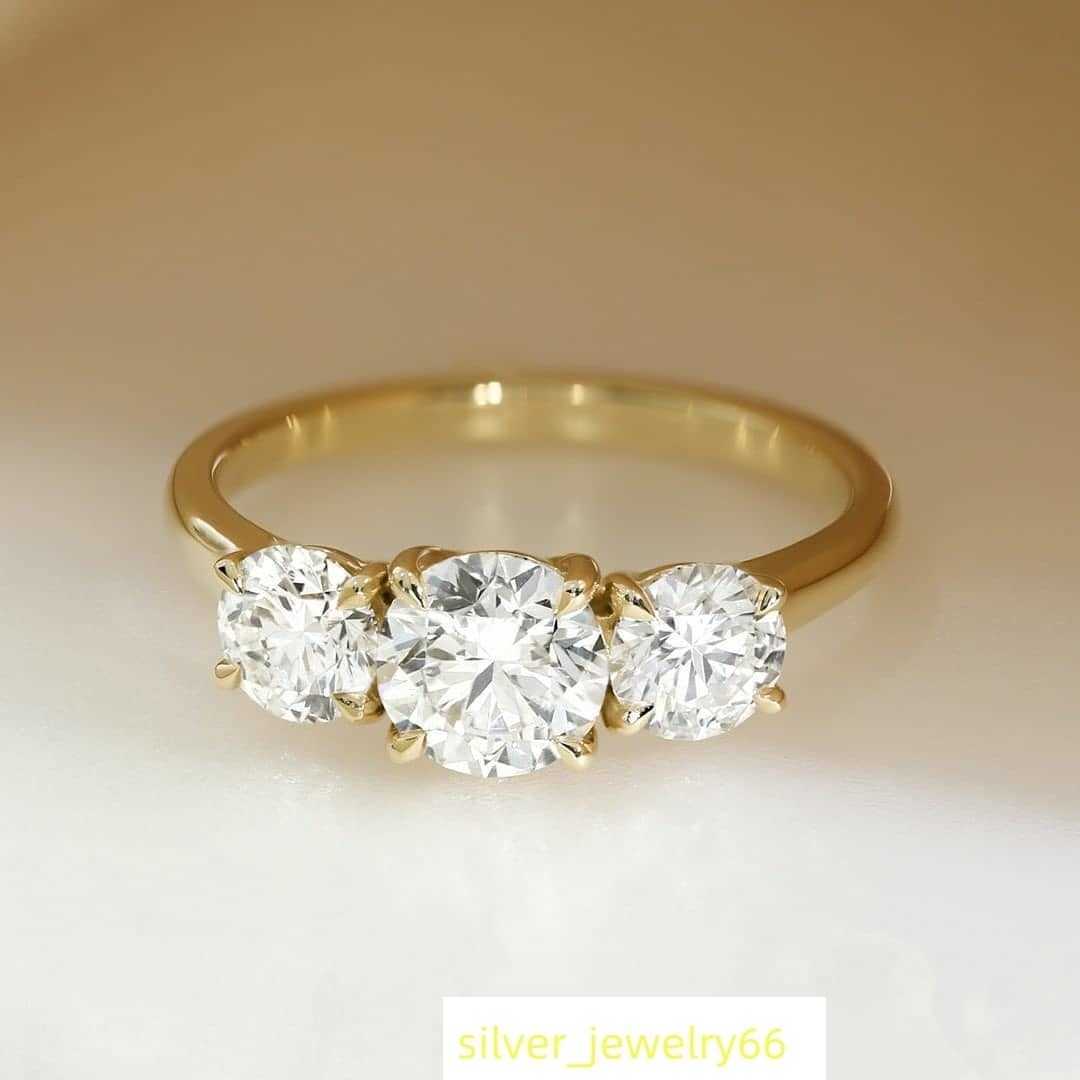 AAA Gems Three Stone Moissanite Ring Round Oval Pear Cut 14K 18K Gold Women Moissanite Engagement Ring