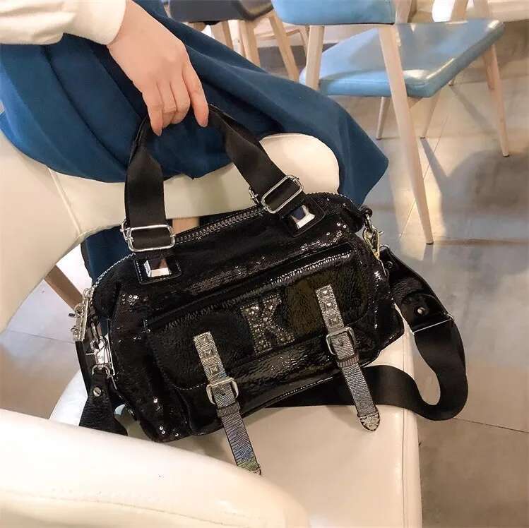 High Quality Textured Leather Pillow Glitter Shiny Sequins Large Capacity Women's Handbag Lady Purse Shoulder Messenger Bag