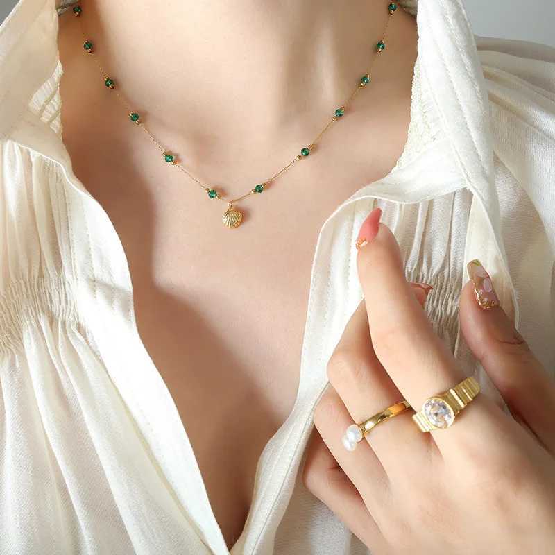 2025 Stylish Stainl Steel Plated 18K Gold Trend Ins Wind Exquisite Crystal Beads Scallop Girls Pendant NecklaceXJ250219