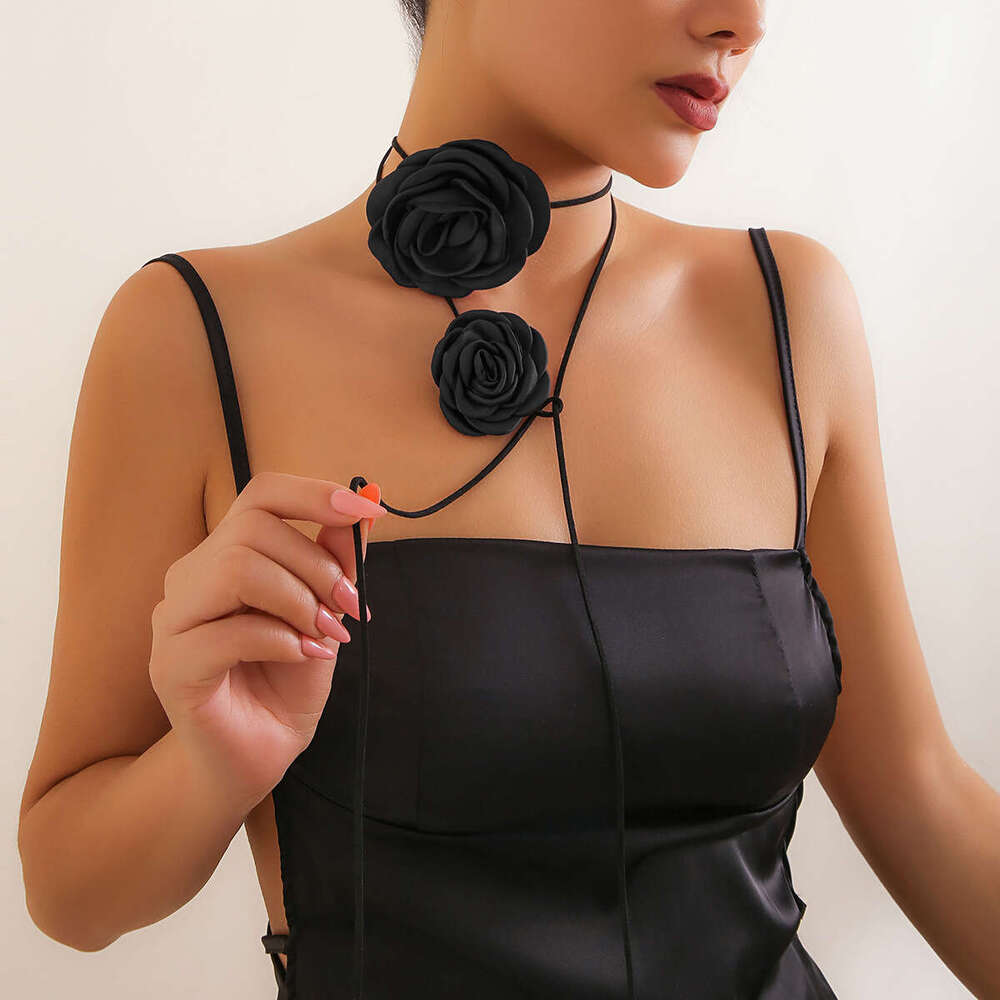 Choker Neckchain with wer Strap Rose Dinner Collar Accessories Necklace for Women