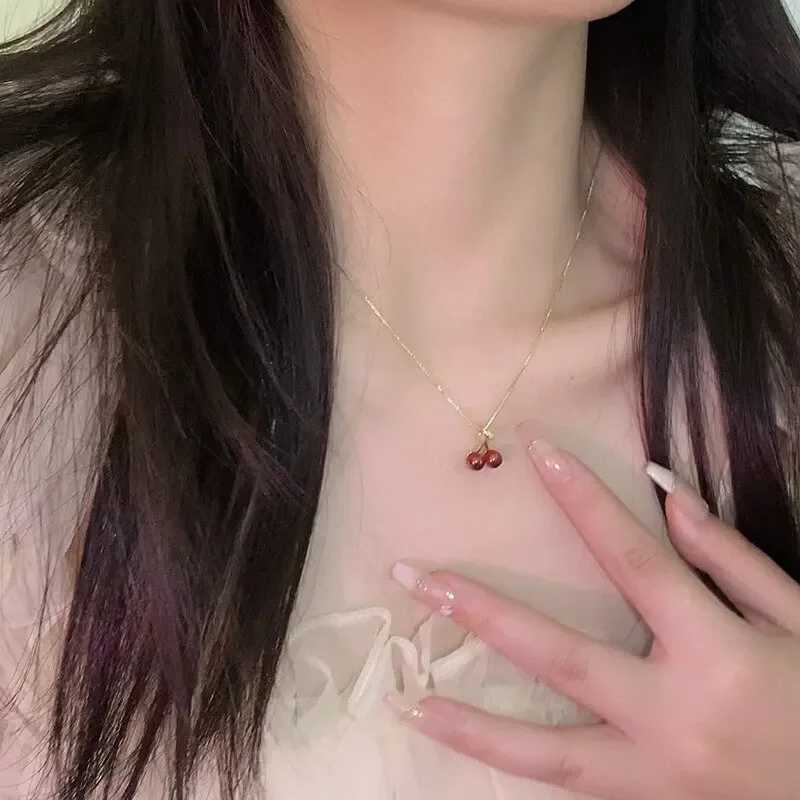 Little Wine Red Cherry Pendant Necklaces For Women Fashion Personality Fruit Golden Chain Necklace Party Jewelry Birtay GiftsXJ250219