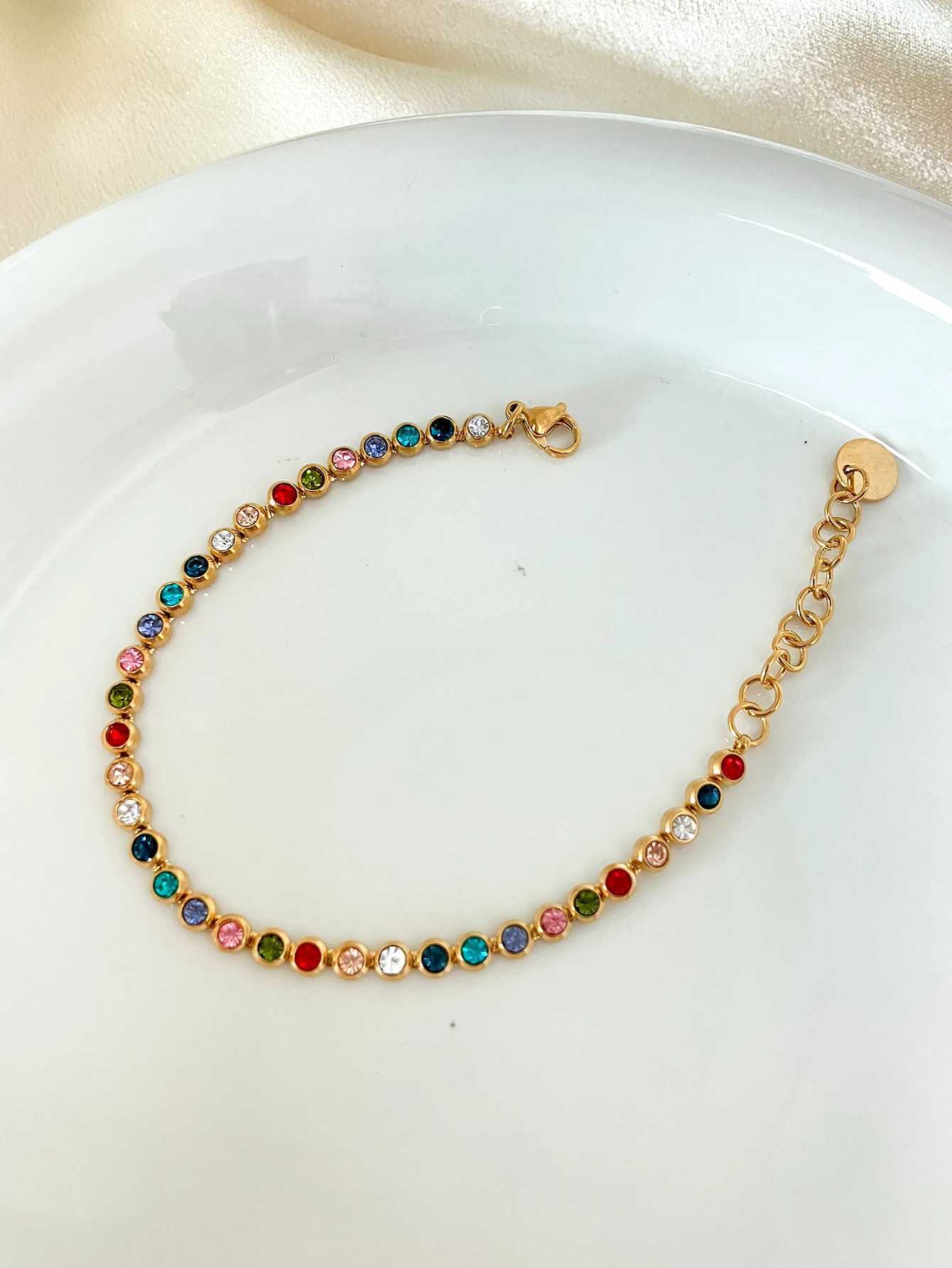 A pair of French retro and fashionable stainl steel womens colored zircon bracelets daily commuting gifts dating partiesXJ250219