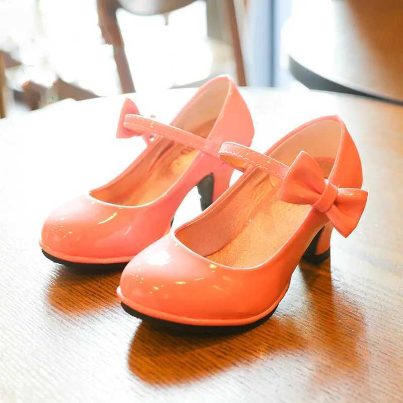 2024 New Girls Leather Shoes Autumn Bowtie Sandals 2019 New Children Shoes High Heels Princess Sweet Sandals For Girls X250220