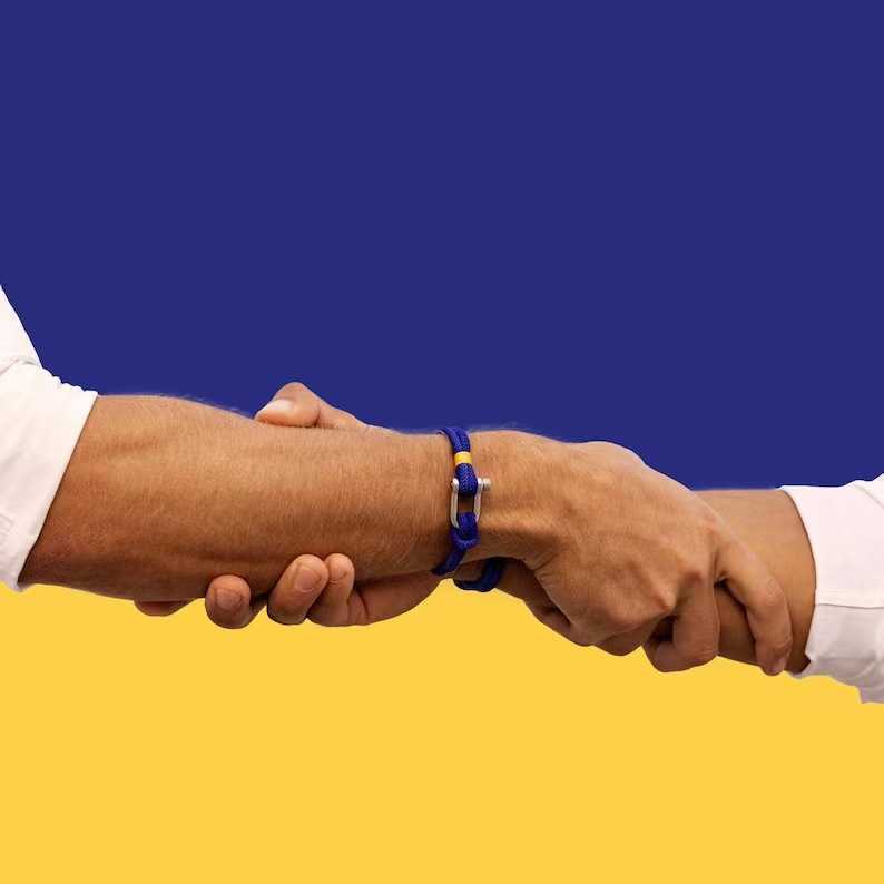 Charm Bracelets Ukrainian flag bracelet womens jewelry stainless steel U-shaped horseshoe buckle boat anchor bracelet H25220