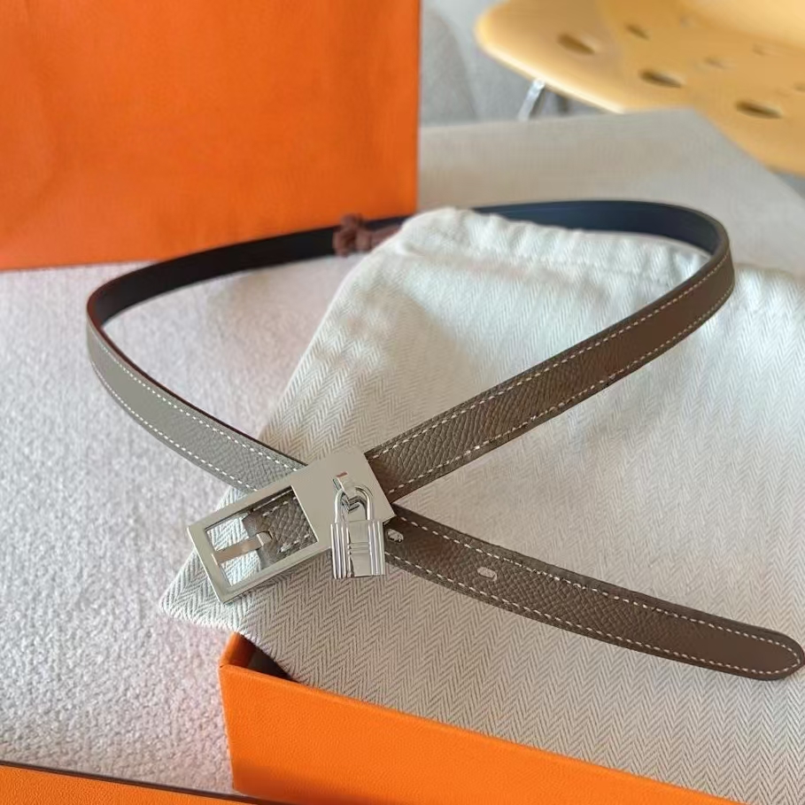 Designer Women Belt Fashion Belt Genuine Leather Belt High Quality Womens Belt Metal Gold Sliver Buckle Luxury Belt Decorate Dress Trousers Jeans With Box