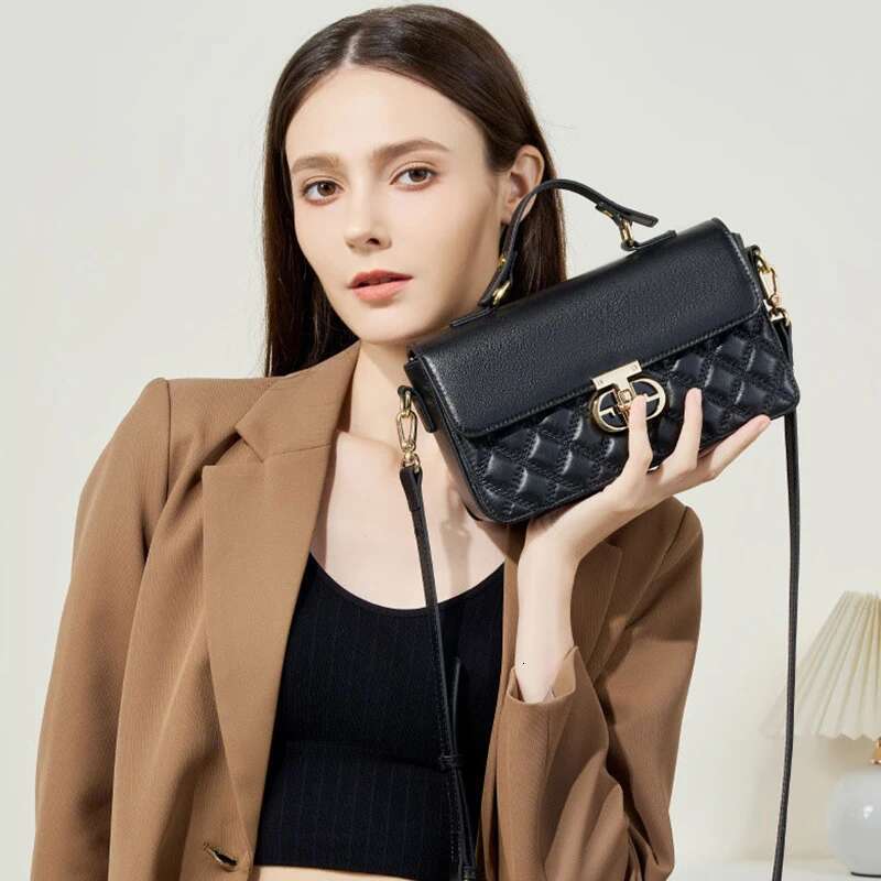Genuine Leather Women's Shoulder 2024 New Fashion Designer Tote Bags Cowhide Female Handbags Women Chain Bag 2732