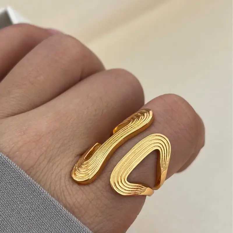 Stainless Steel Double Layered S-Shaped Open Rings Stylish Creative Minimalist Metal Statement Waterproof Jewelry for Wen X250220