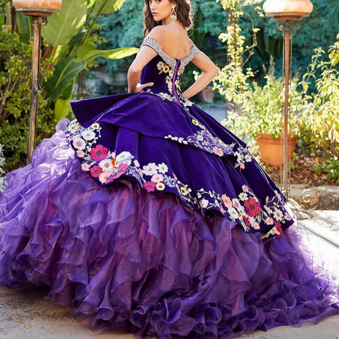 Classic Purple Quinceanera Dress Beaded Off Shoulder Colorful Embroidery Lace Appliques Ruffle Organza And Velvet Long Sweet 16 Dresses Special Occasi