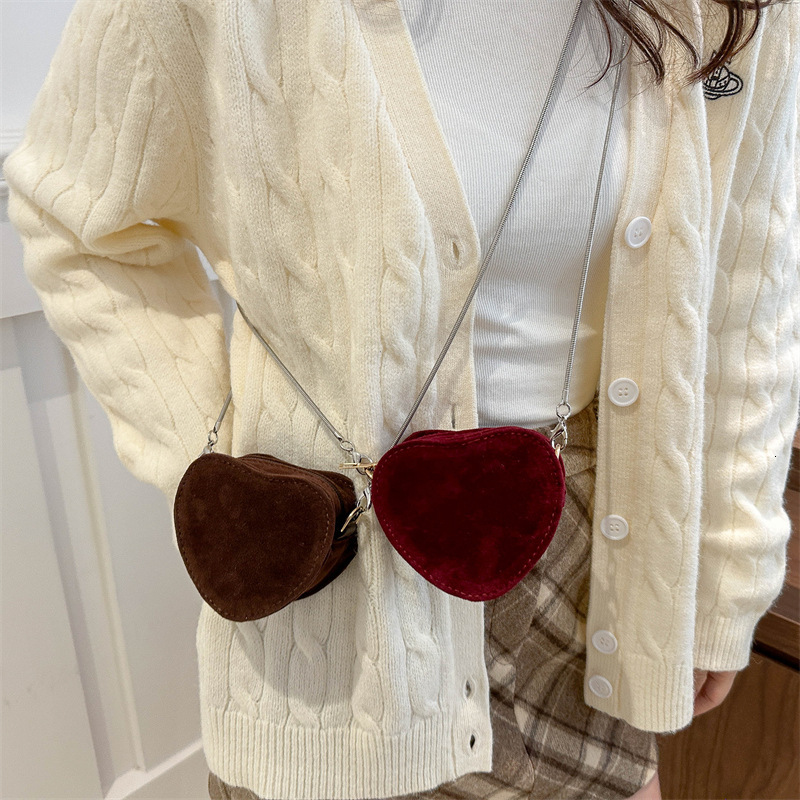 Women's 2025 new personalized fashionable mini love bag, stylish and beautiful Korean chain shoulder crossbody bag #swissmilitary
