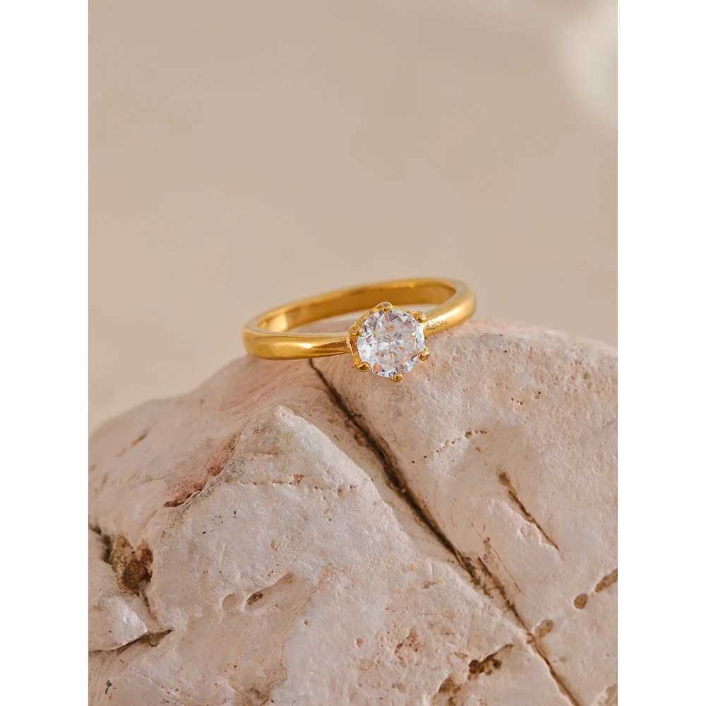 Yellow AAA Cubic Zirconia Classic Ring High Quality 18k Gold Color Stainless Steel Fashion Charm Jewelry X250220