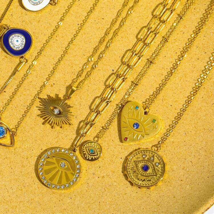 Stainless steel ins wind devil's eye dripping oil love pendant gold-plated necklace sweater chain
