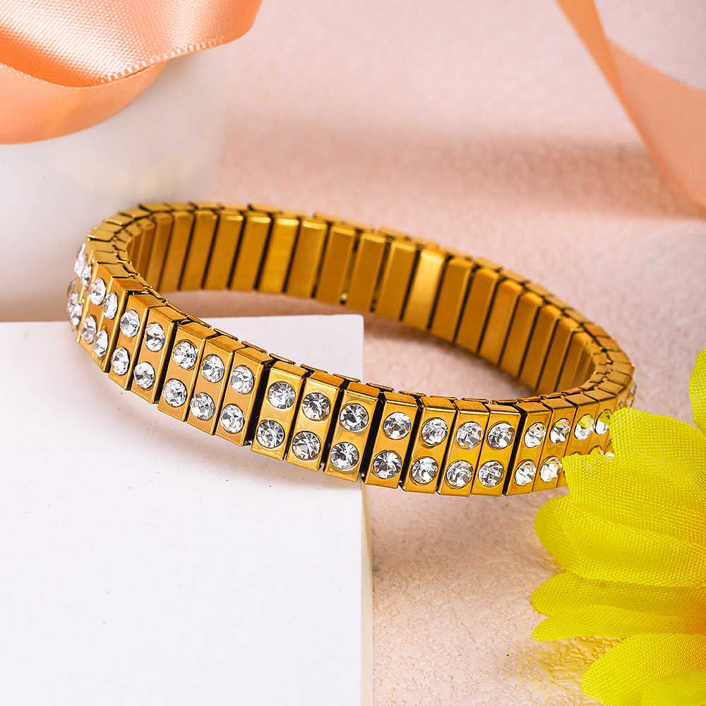 Charm Bracelets Summer girls stainless steel diamond studded elastic bracelet niche and high-end titanium steel non fading bracelet H25220