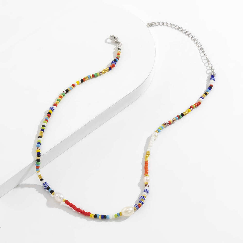 Weaving beaded colorful rice beads, bees, minimalist collarbone chain, versatile splicing pearl ethnic necklace for women