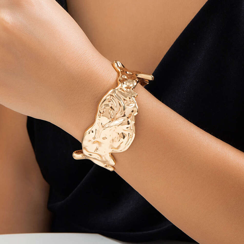 Minor wrinkled liquid metal choker minimalist lava irregular collar jewelry
