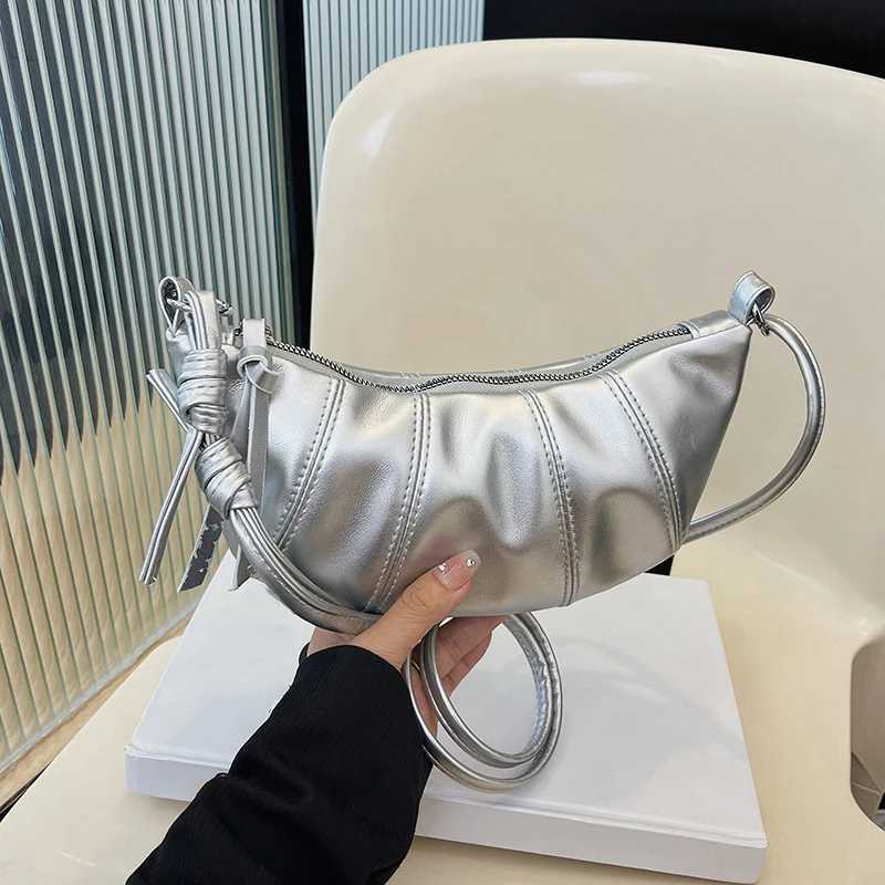 French Croissant Bag Chic Fashion Silver Crossbody Bag Retro PU Mini Boulogne Handbag Casual Cute Shoulder Bag Y250218