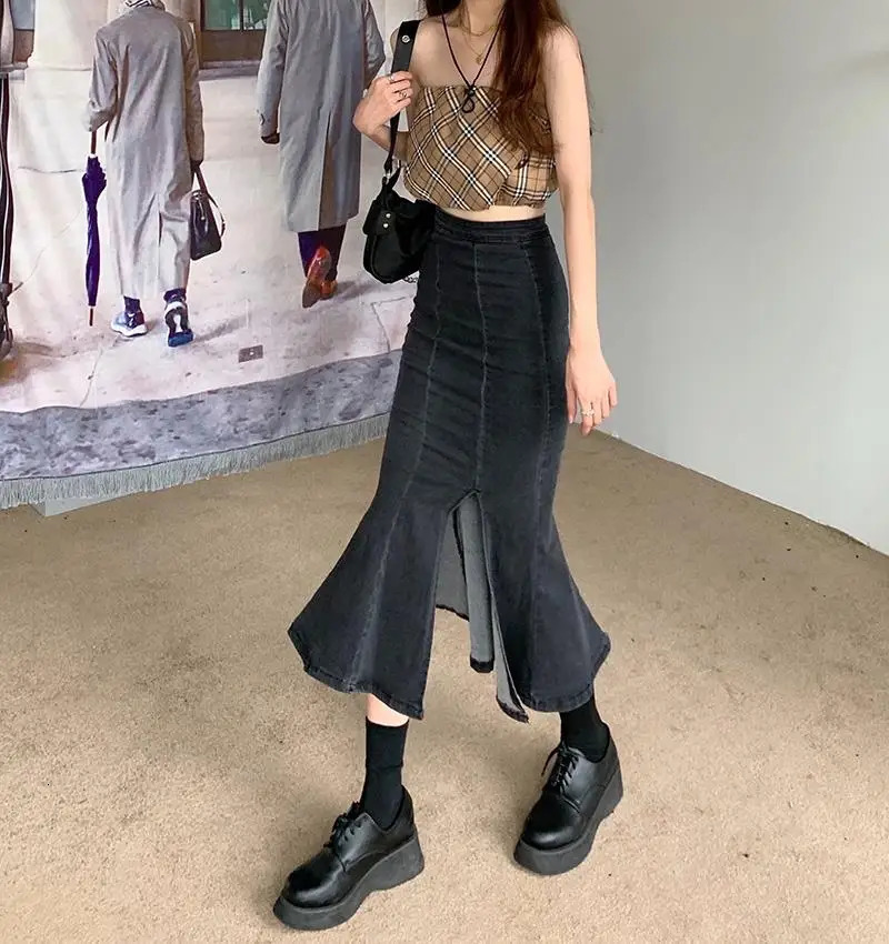 150 Short Denim skirt High waisted vintage midlength split hip wrap fishtail xs Autumn and winter dress to show height 250220