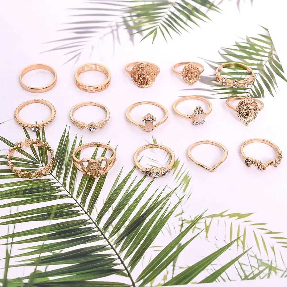 15 Retro Womens Jewelry Retro Gold Coin Cross Ring European and American Portrait Water Diamond Ring Set Wan X250220
