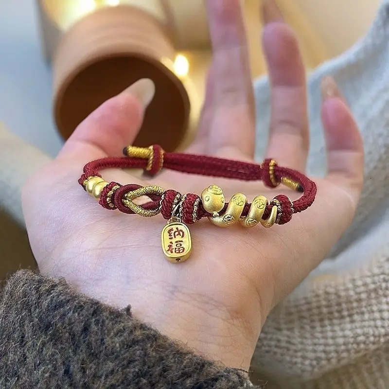 Year of the Snake Red Rope Bracelet Gold Lucky Nafu Roll Snake Hand Rope Womens Retro Full Match Twelve Zodiac Snakes 250220