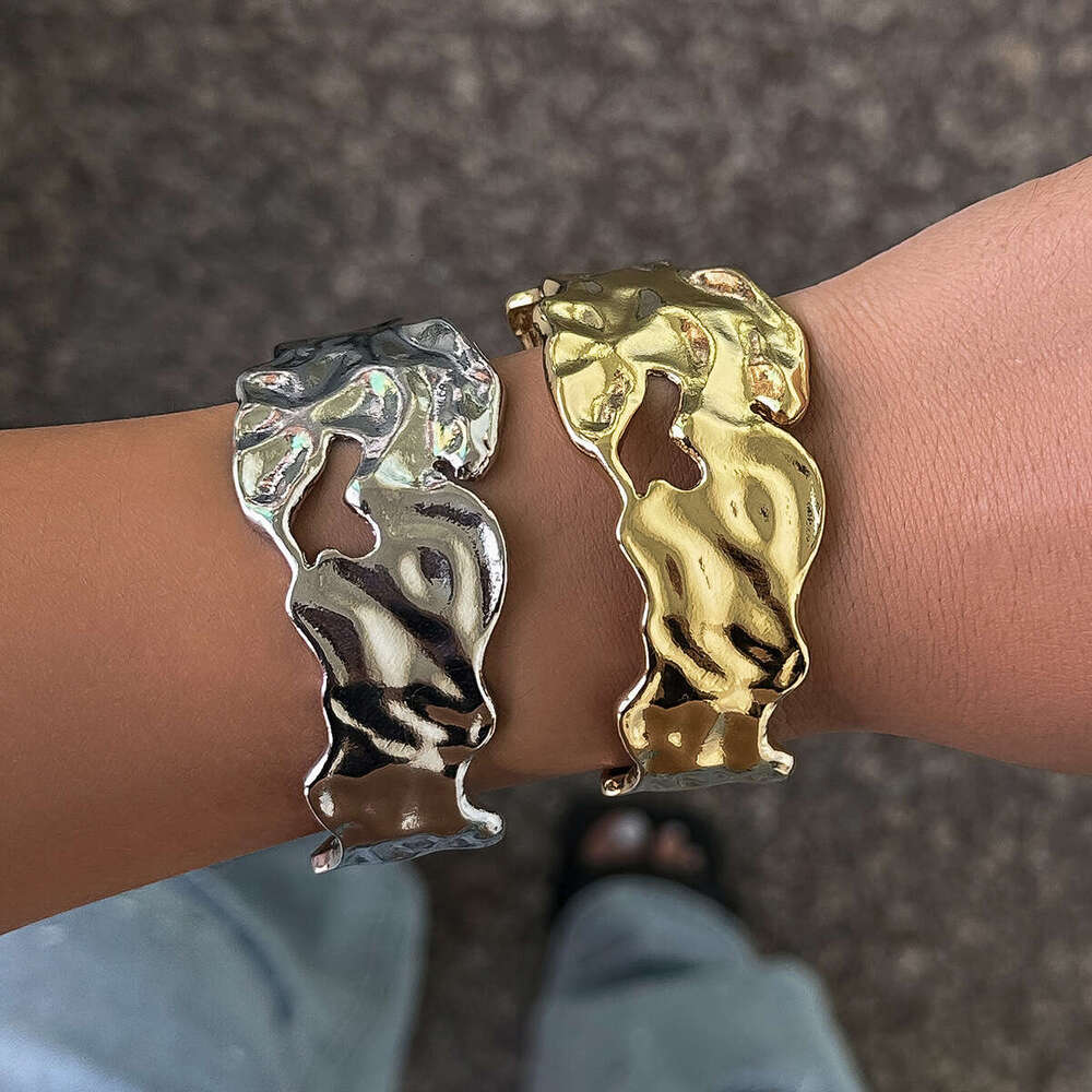 Minor wrinkled liquid metal choker minimalist lava irregular collar jewelry
