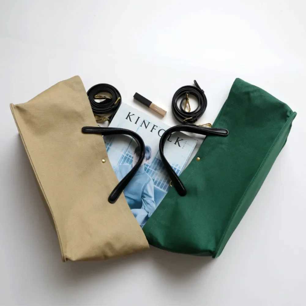New Moda Simple Large Capacity Exposure Handbags Wen Off Casual Dermis Totes Minority Cmuter French Style Messenger Bags Z250220