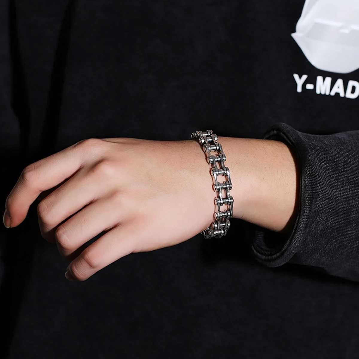 Stainl Steel Biker Chain Bracelet Mens Bracelet Link Chain Motorcycle Bicycle Style Bracelets Fashion Punk Bangles JewelryXJ250219