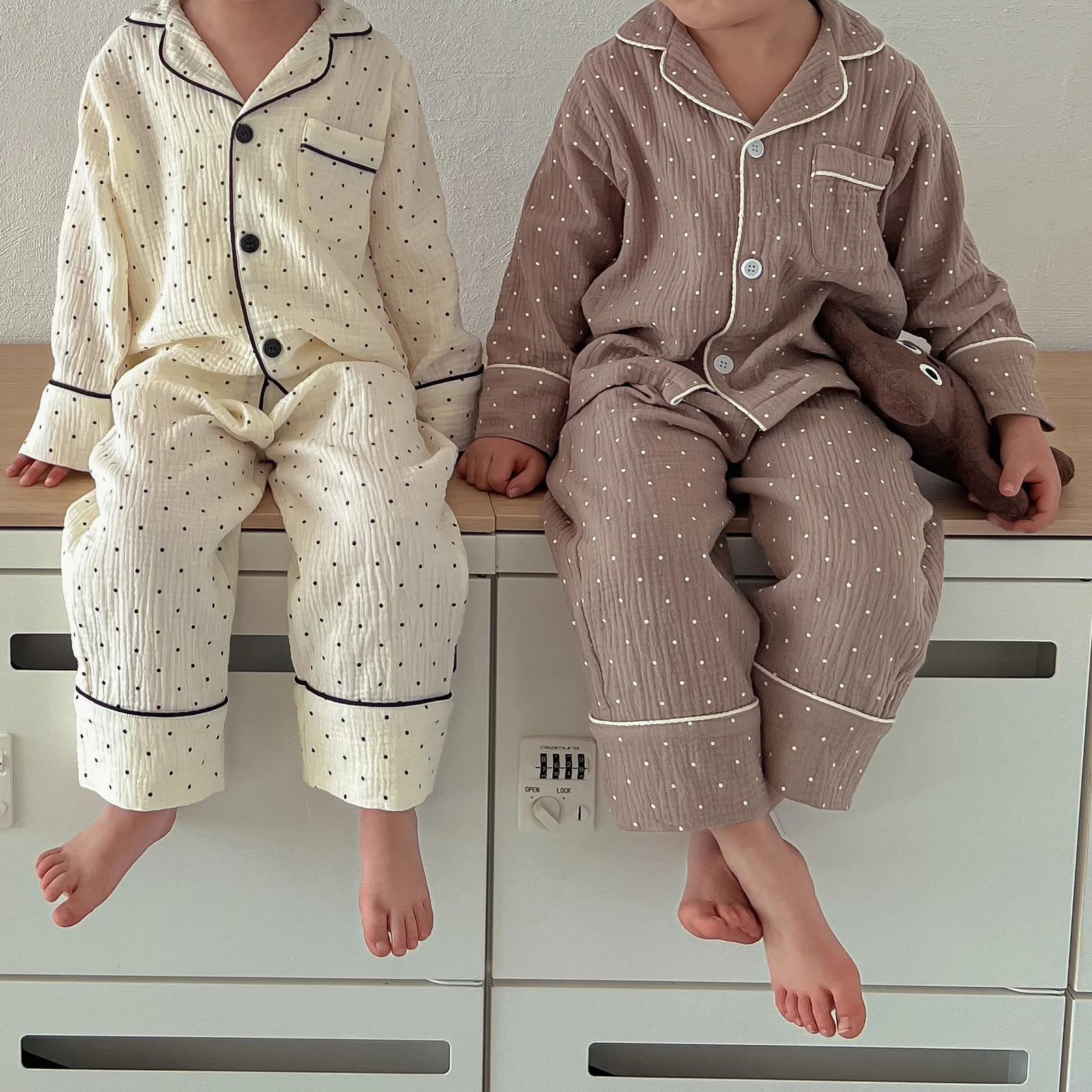 Childrens Boy Pajamas Spring Autumn Cotton Gauze Thin Long Sleeved Dot 2PCS Set 1-10 Years Baby Boys Air Conditioned Homewears 250220