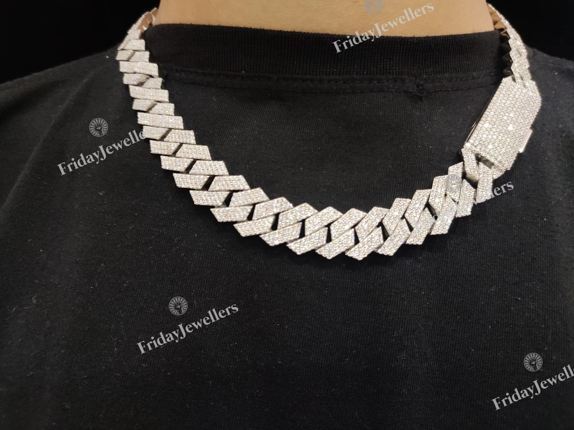 Unique Collection 14MM VVS Hand Set Micro Setting Moissanite Dia Cuban Chain for Boys Gifting Use From India
