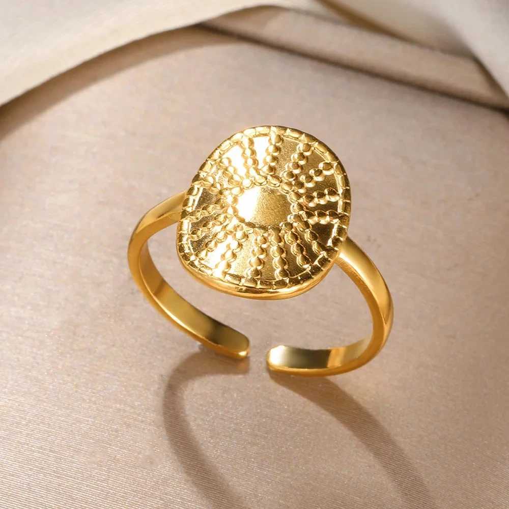 Vintage Greek goddess Arethusa coin ring imitation pearl zircon moon stainless steel ring fashion jewelry X250220