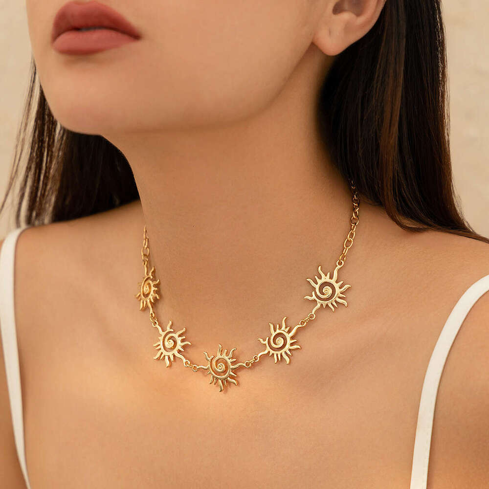 Threaded Totem Ins Style Single layer Simple Ethnic Metal Sun Necklace Item Jewelry