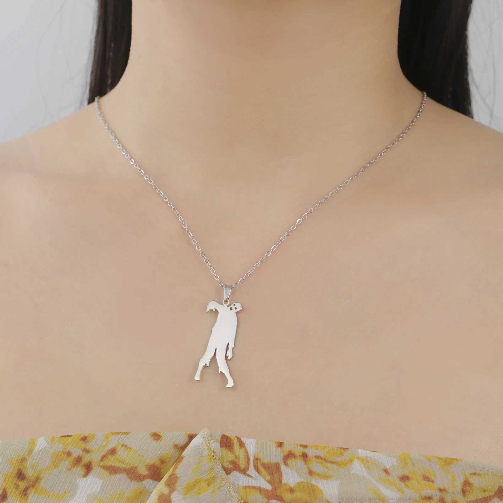 Unift Silhouette Scary Zombie Pendant Necklace for Women Girl Teen Stainl Steel Goth Gothic Horror Jewelry Cosplay Party GiftXJ250219