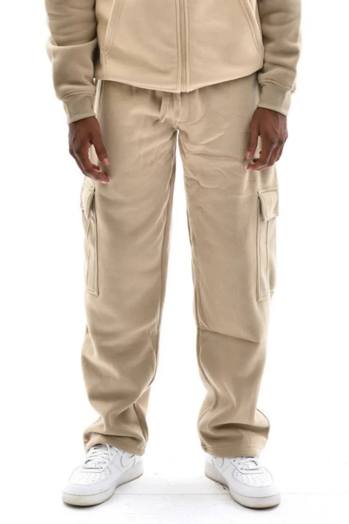 Mens thick casual fashionable sports pocket pants solid color straight leg suitable for travel casual pants 250220