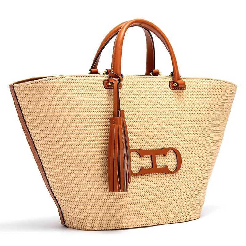 CH Premium Feeling Travel Tote Bag Large Capacity Crossbody Bag Ladies Shoulder Luxury Brand Design Ladies High Quality Handbag Z250219
