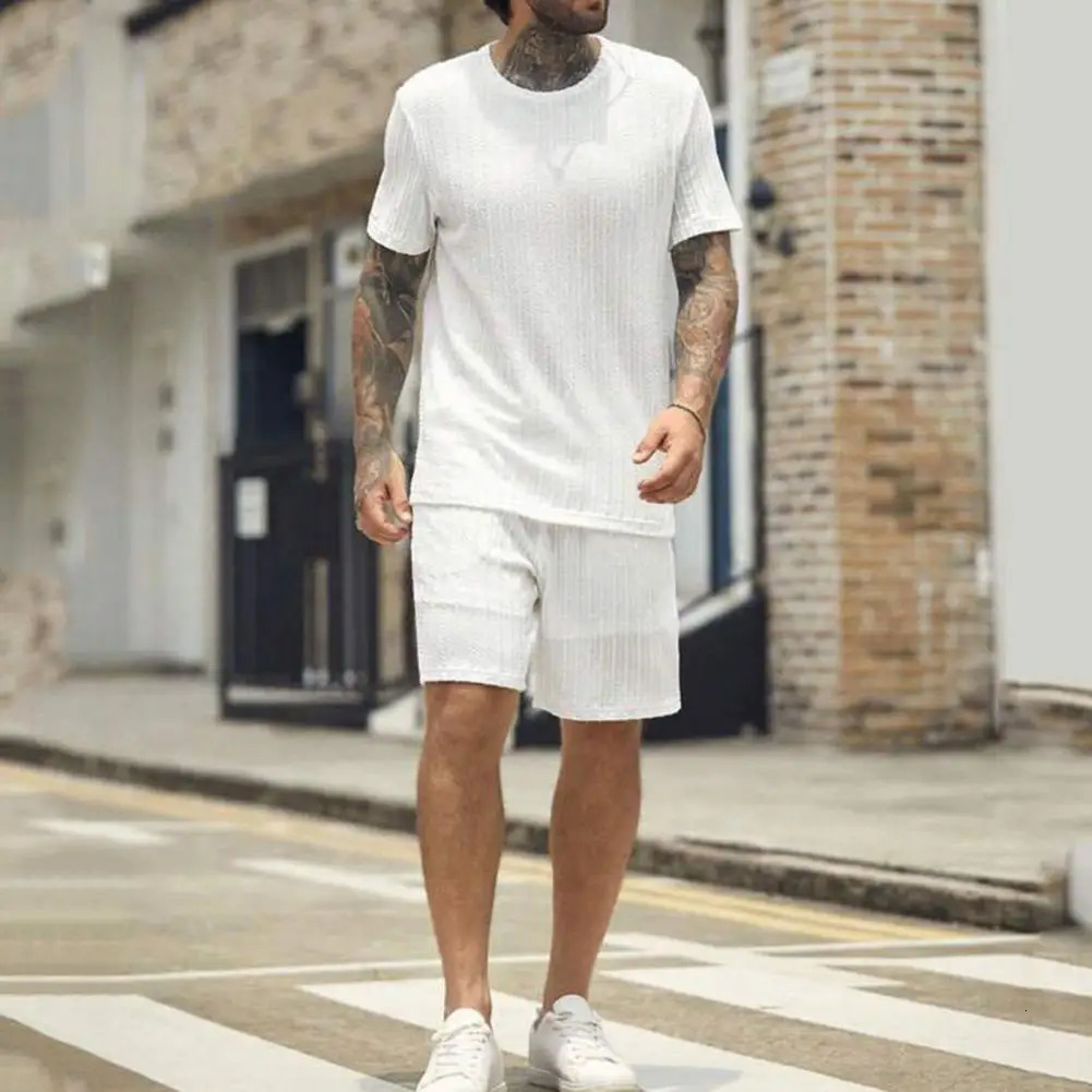 Jogging Suit with Pockets Mens Jacquard Texture Sports Suit Set with Elastic Waist Shorts Pockets Breathable for Fitness 250220