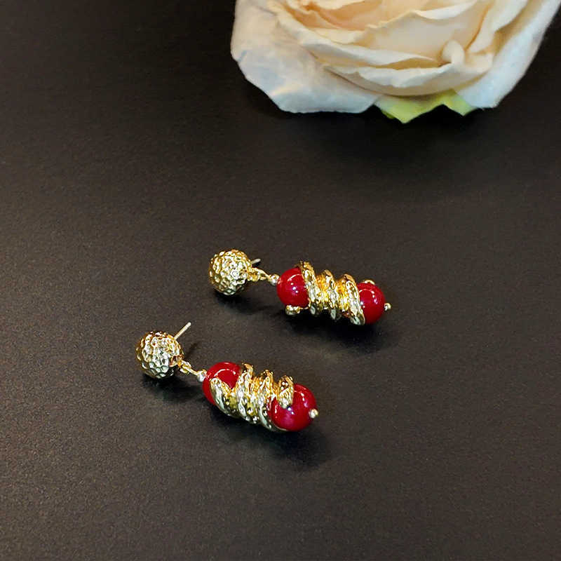Charm Bracelets Three dimensional red green glass bead temperament bracelet necklace earring set for autumn and winter womens high-end feeling H25220