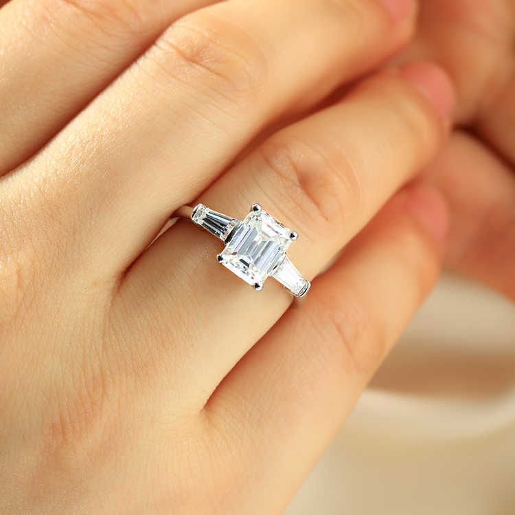 AAA GEMS Trendy Emerald Cut Moissanite Three Stone Ring Girl Ladies 14K Gold Ring